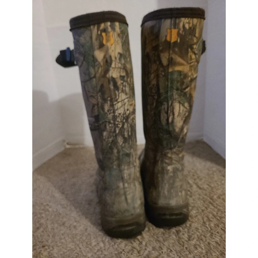 The Field & Stream 400 Thinsulate Scent Free Camo Hunting Boot men's 8